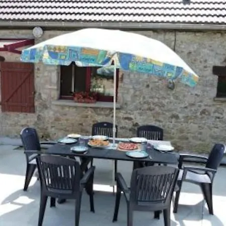 Entre Et Campagne Dans Hameau Calme * Les Moitiers-d'Allonne